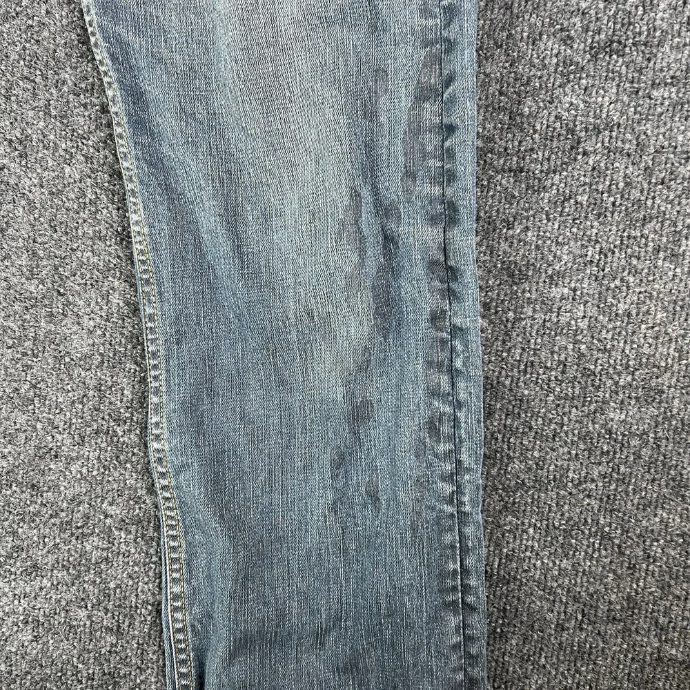 Levi's 506 Low Rise Slim Straight Jeans‎ 31x32 Light Wash Distressed Denim READ